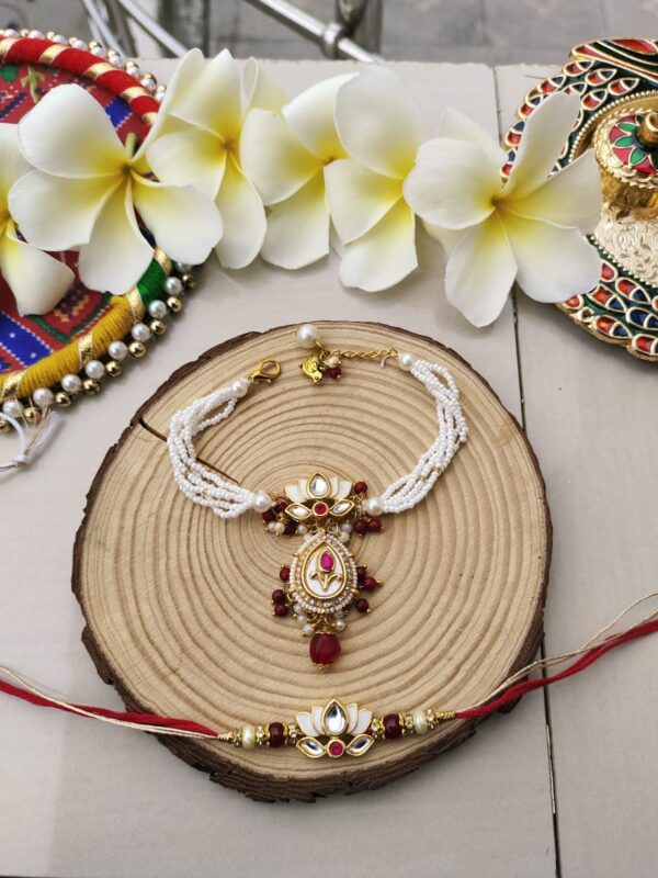 Grand Lotus Bhaiya Bhabhi Rakhi Set - Image 4