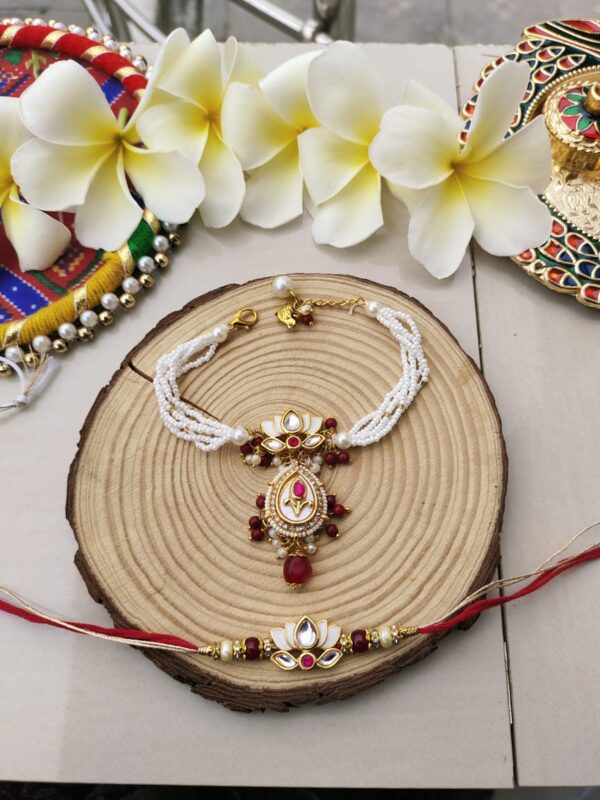 Grand Lotus Bhaiya Bhabhi Rakhi Set - Image 2