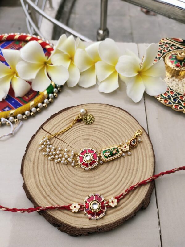 Royal Red & Green Bhaiya Bhabhi Rakhi Set - Image 2