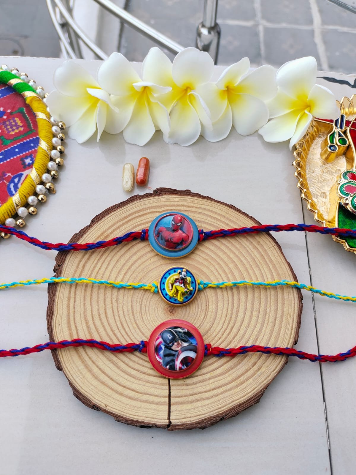 Interactive Fidget Spinner Superhero Character Kids Rakhi (Single Piece) - Image 4