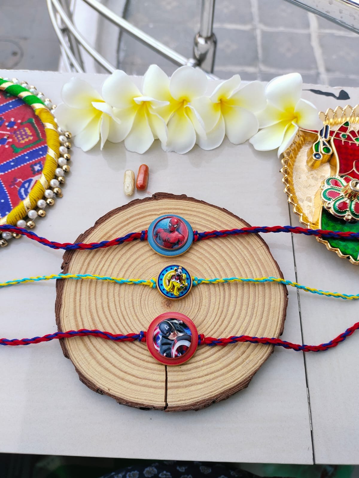 Interactive Fidget Spinner Superhero Character Kids Rakhi (Single Piece) - Image 2