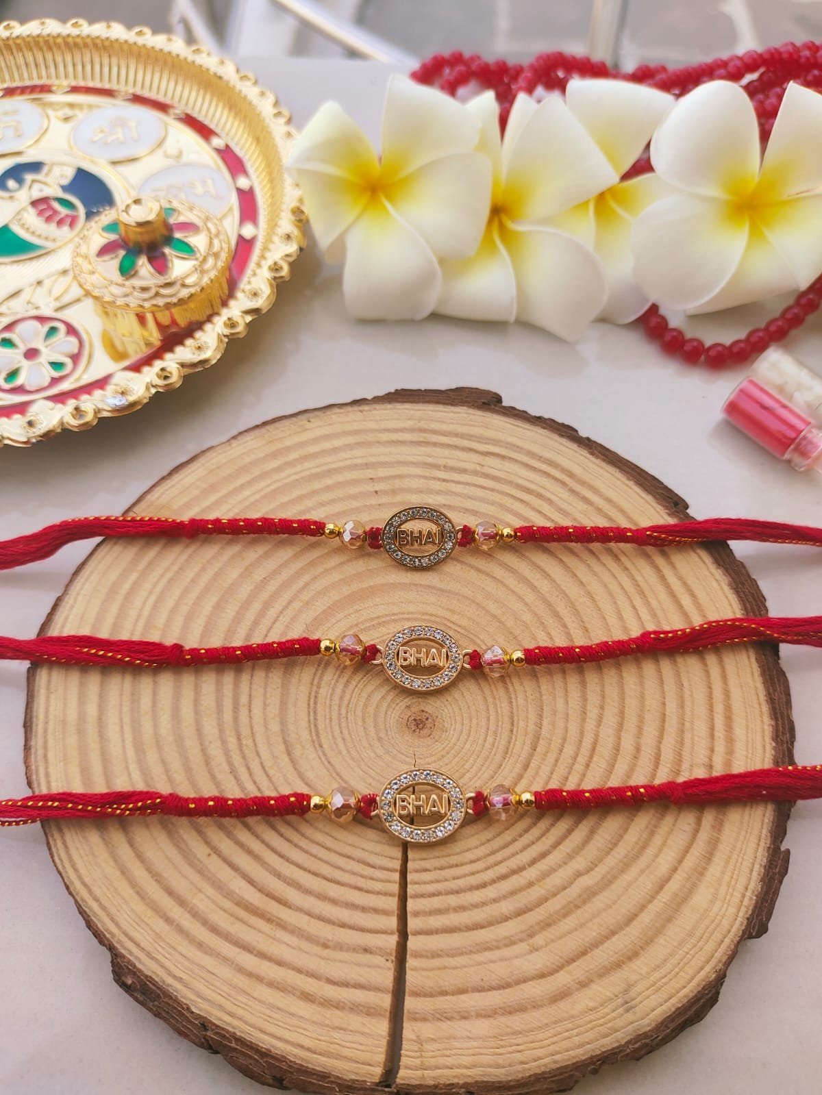 Diamond Style Elegant Oval Bhai Dial Designer Rakhi (Single Piece) - Image 3